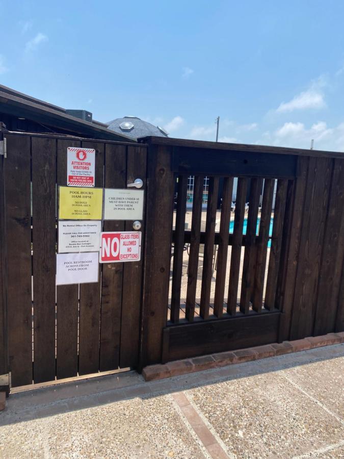 Belles Sea Inn Port Aransas Exterior photo