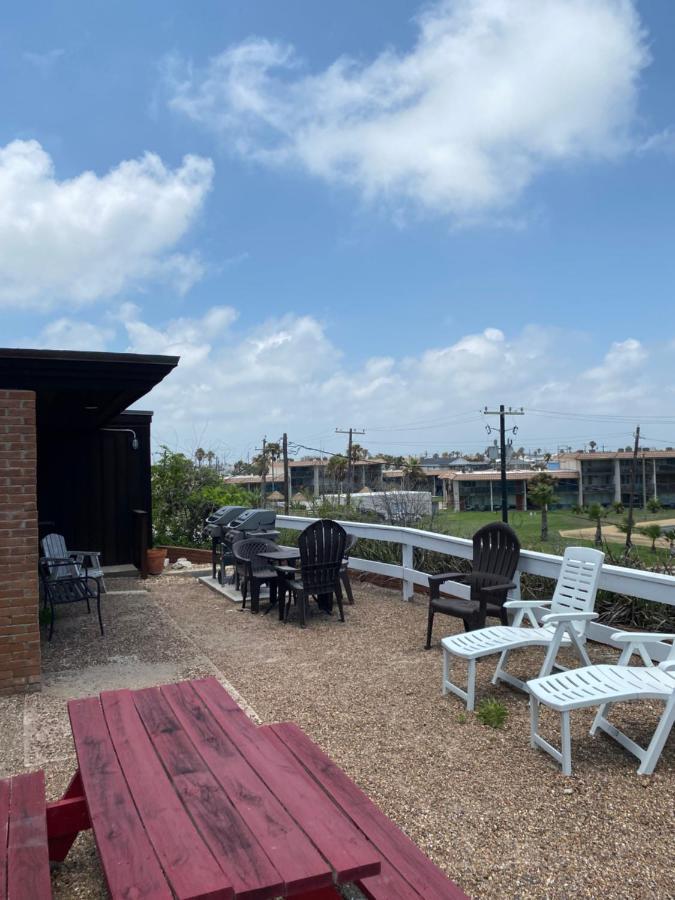 Belles Sea Inn Port Aransas Exterior photo