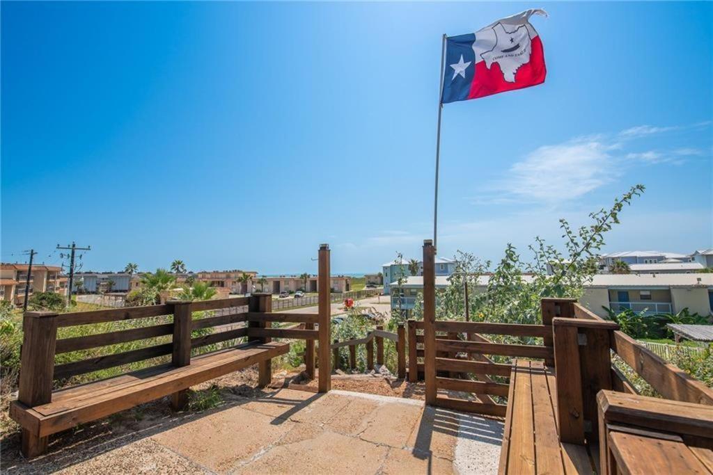 Belles Sea Inn Port Aransas Exterior photo
